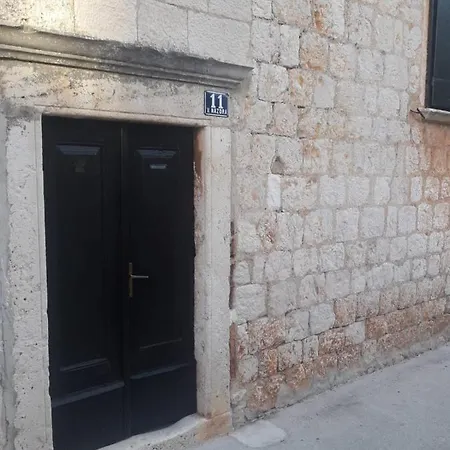 Apartman Vis Yes D.a 아파트 *